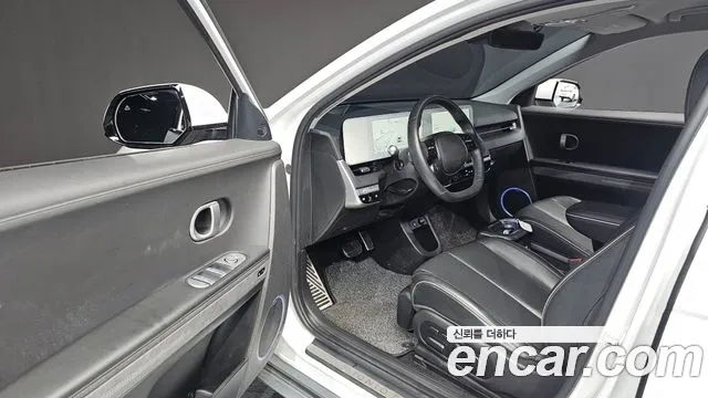 Hyundai Ioniq5 2022 thumb 3
