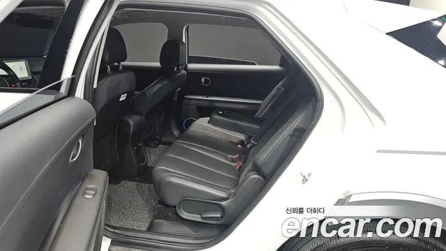 Hyundai Ioniq5 2022 thumb 2