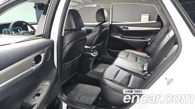 Hyundai Grandeur 2021 thumb 10