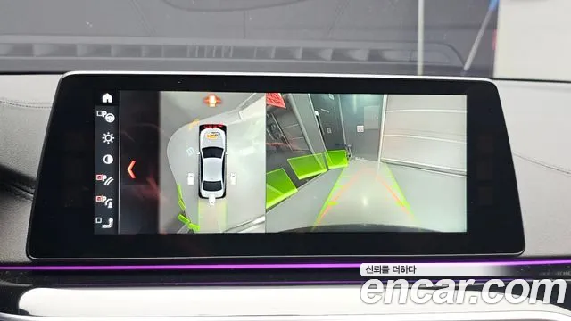 BMW 5 серии 2018 thumb 12