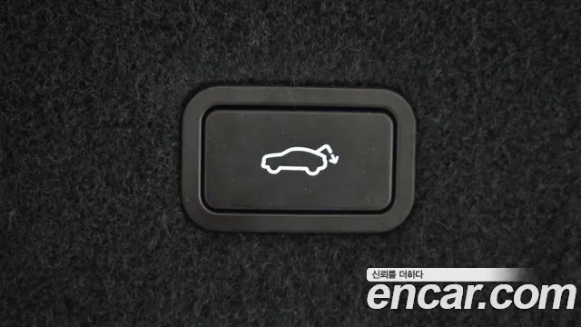 Polestar 4 2025 thumb 2