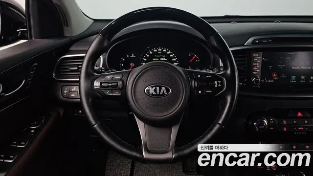 Kia Sorento 2016 thumb 12