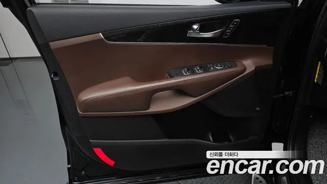 Kia Sorento 2016 thumb 5