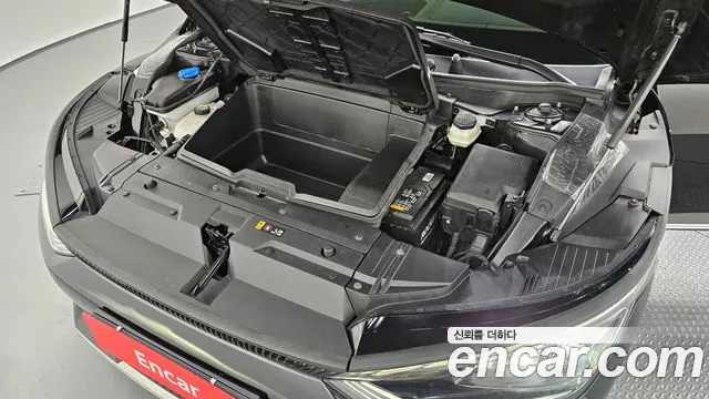 Kia EV6 2023 thumb 10