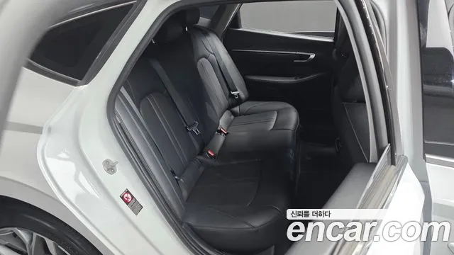 Hyundai Sonata 2022 thumb 2
