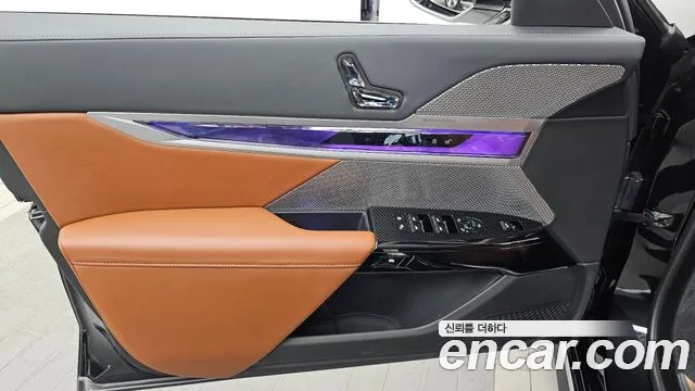 BMW 7 серии 2025 thumb 7