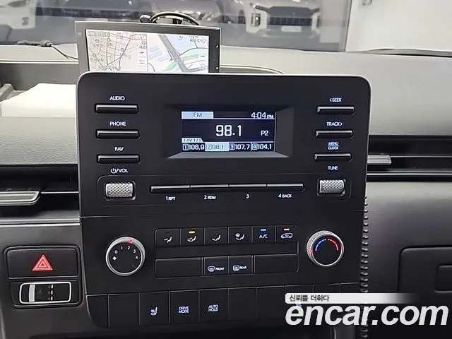 Hyundai Staria 2022 thumb 5