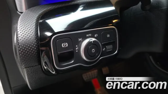 Mercedes-Benz A-Класс 2020 thumb 5
