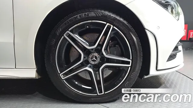 Mercedes-Benz A-Класс 2020 thumb 12