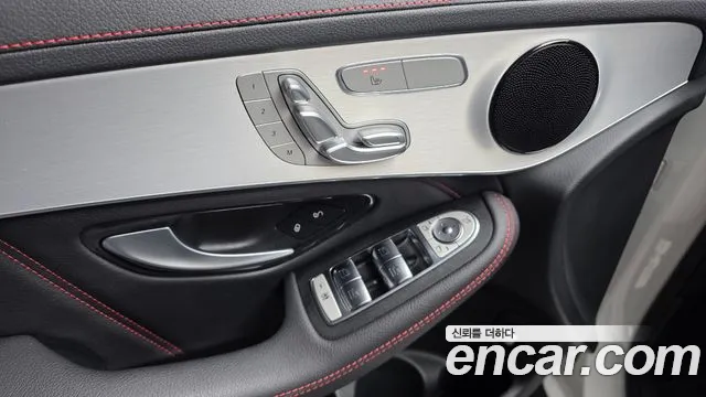 Mercedes-Benz GLC 2022 thumb 2