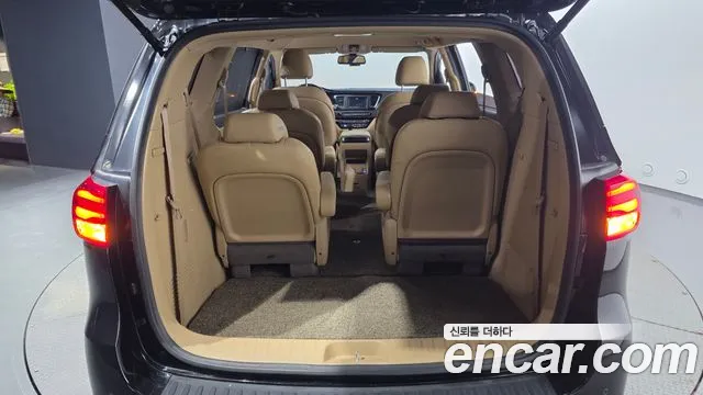 Kia Carnival 2020 thumb 3