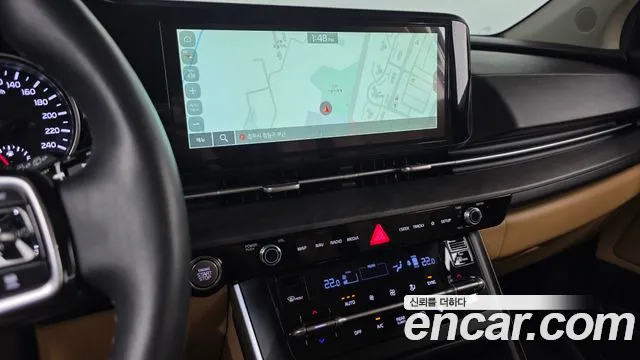 Kia Carnival 2023 thumb 11