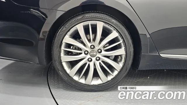 Hyundai Genesis 2016 thumb 3