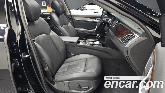 Hyundai Genesis 2016 thumb 4