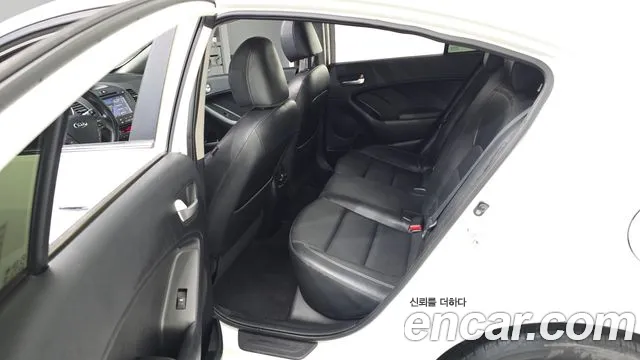 Kia K3 2014 thumb 12
