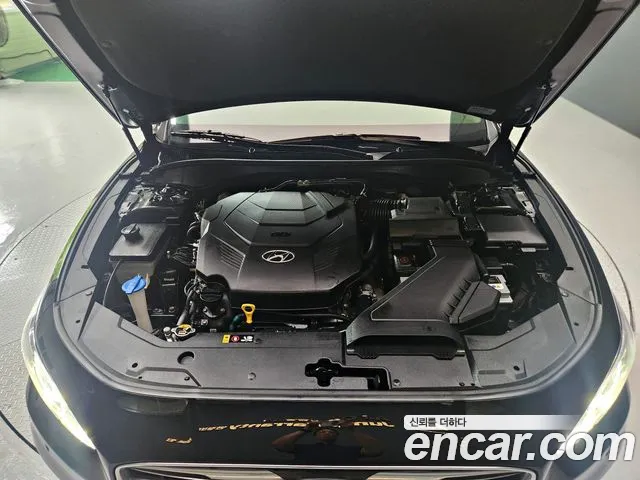 Hyundai Grandeur 2018 thumb 3