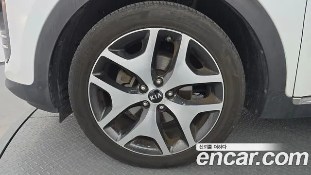 Kia Sportage 2015 thumb 10
