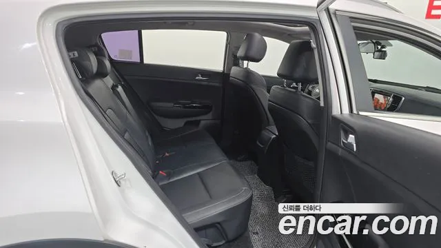 Kia Sportage 2015 thumb 6