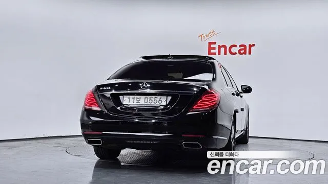 Mercedes-Benz S-Class 2015 thumb 3