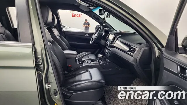 KGM Rexton 2022 thumb 11