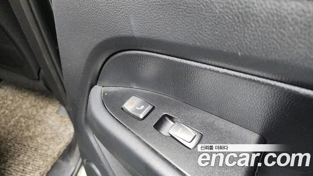 KGM Rexton 2022 thumb 4