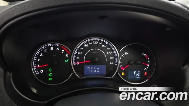 Renault QM5 2014 thumb 6