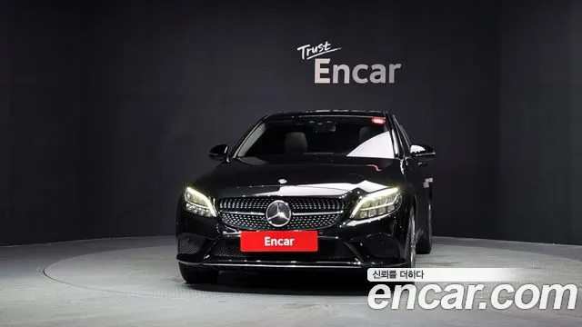 Mercedes-Benz C-Class 2020 thumb 5
