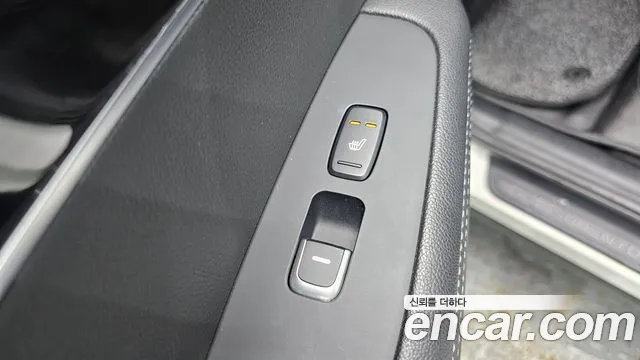 Kia Sorento 2016 thumb 11
