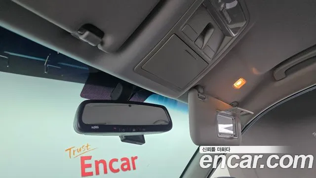 KGM Rexton 2019 thumb 11