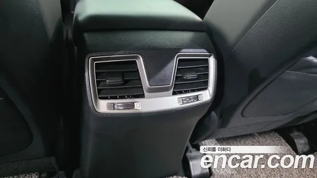 KGM Rexton 2019 thumb 5