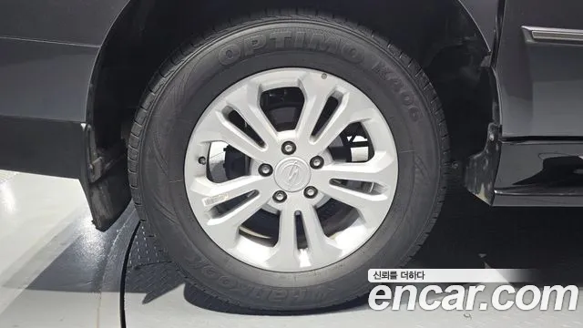 KGM Korando 2018 thumb 10
