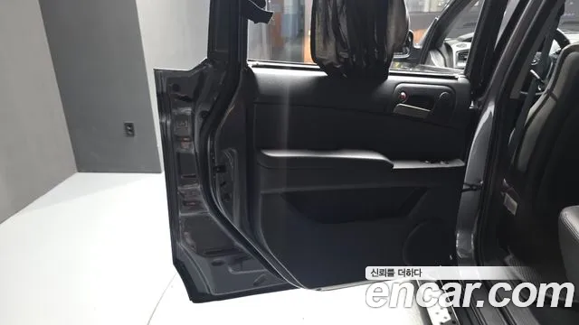 KGM Korando 2018 thumb 9