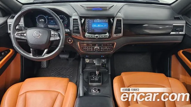 KGM Rexton 2022 thumb 8