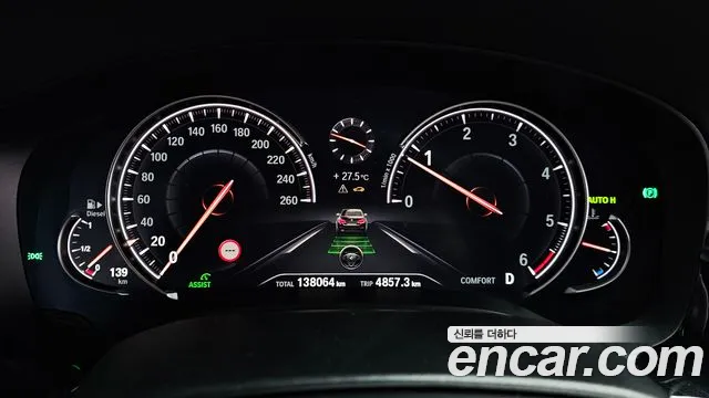 BMW 5 серии 2018 thumb 4