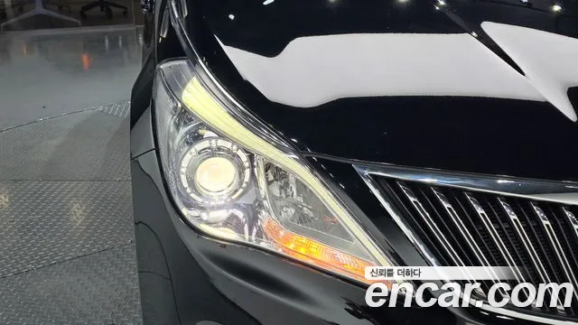 Hyundai Grandeur 2013 thumb 8