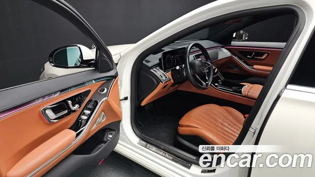 Mercedes-Benz S-Class 2021 thumb 7
