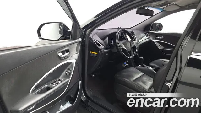 Hyundai Santafe 2016 thumb 3
