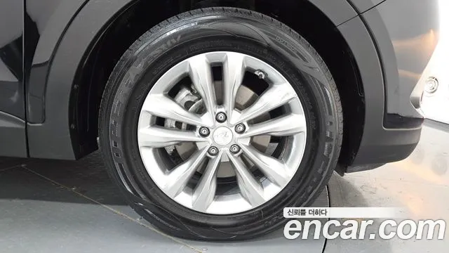 Hyundai Santafe 2016 thumb 7