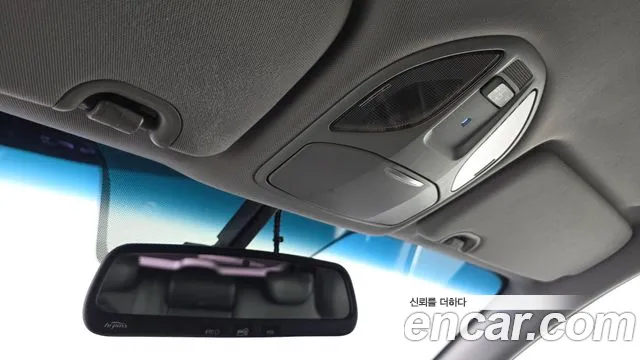 Hyundai Santafe 2016 thumb 10