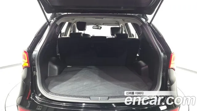 Hyundai Santafe 2016 thumb 5