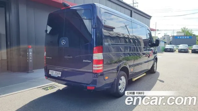 Mercedes-Benz Sprinter 2018 thumb 9