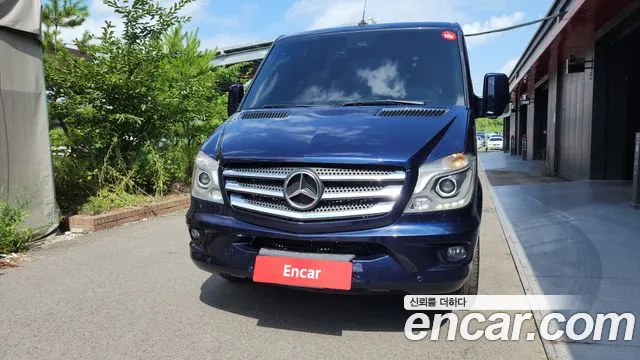 Mercedes-Benz Sprinter 2018 thumb 11