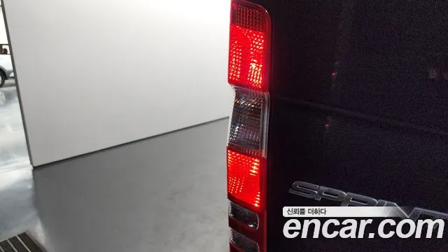 Mercedes-Benz Sprinter 2018 thumb 10
