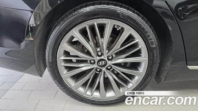 Hyundai Grandeur 2017 thumb 4