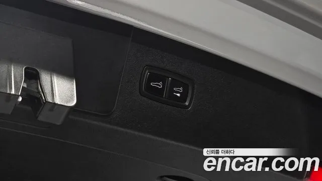 Porsche Cayenne 2022 thumb 8