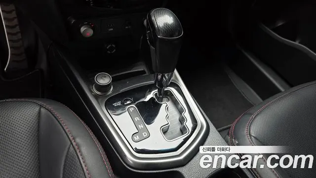 KGM Tivoli Air 2016 thumb 6