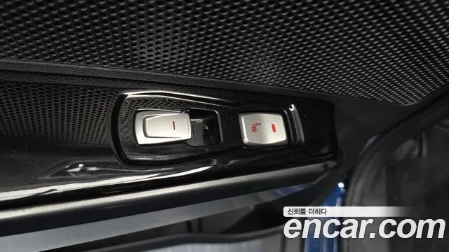 KGM Tivoli Air 2016 thumb 5