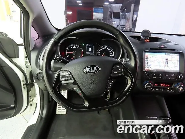 Kia K3 2015 thumb 3