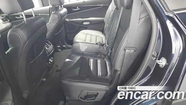 Kia Sorento 2019 thumb 4