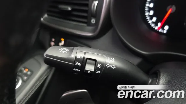 Kia Sorento 2019 thumb 10